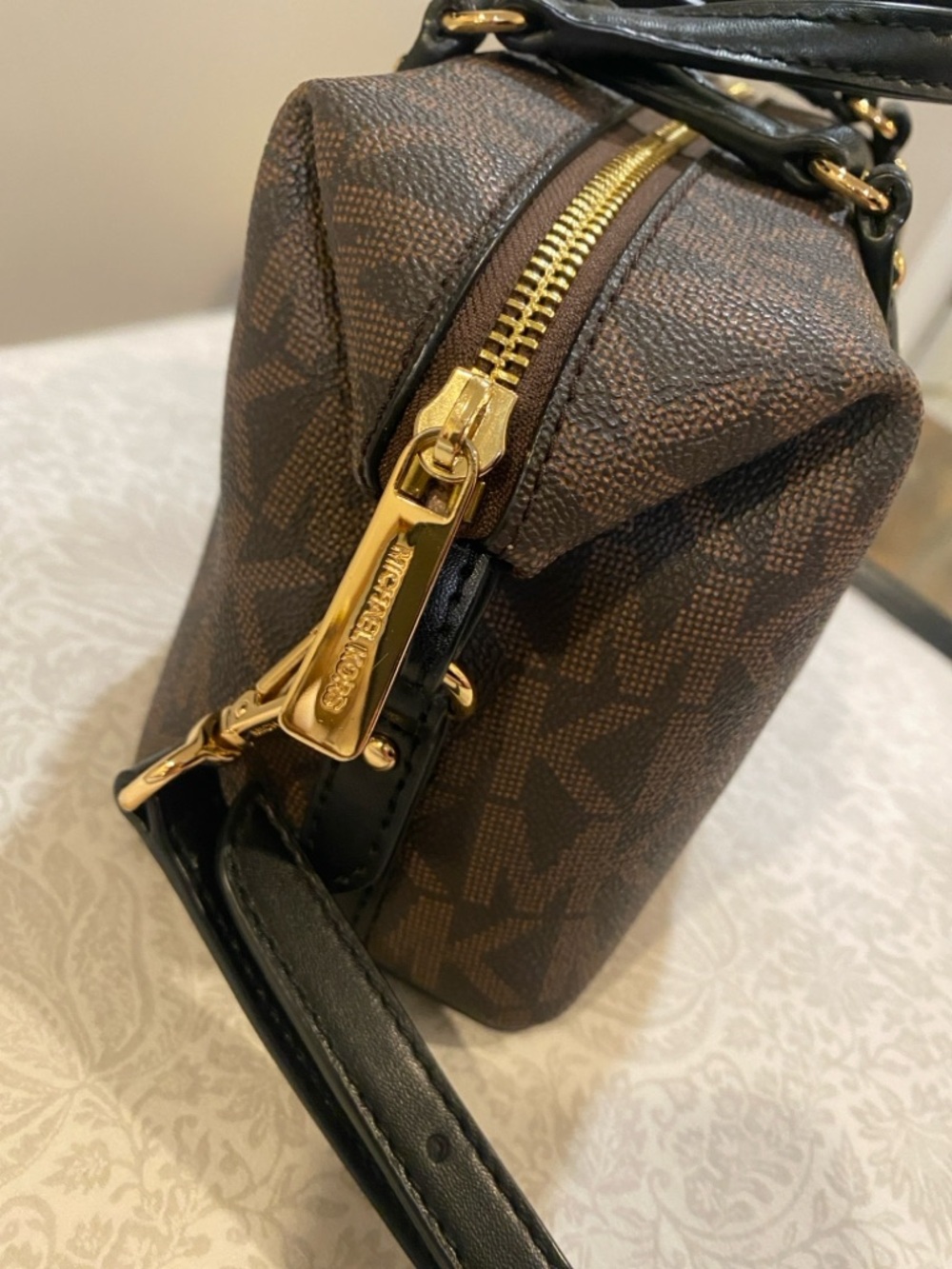 Michael Kors Becky Brown Monogram Satchel - Picture 3 of 9